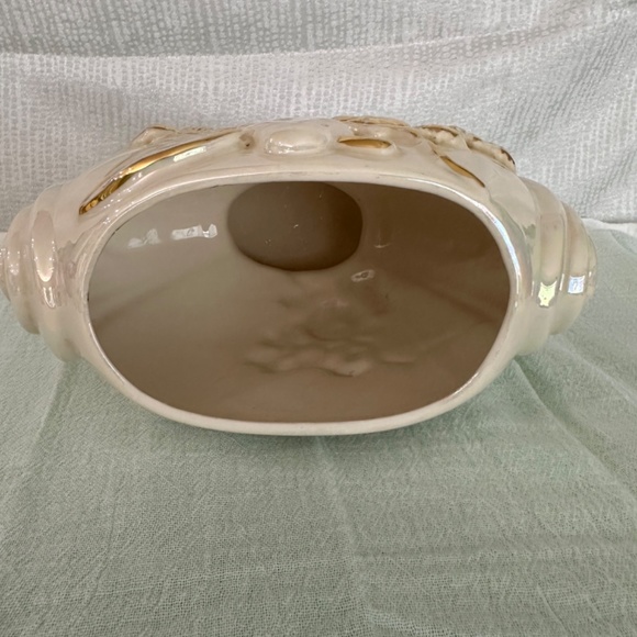 Vintage Pioneer Pottery, Vase with bird and floral design. - Picture 6 of 7